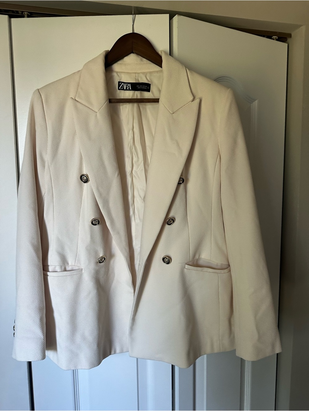 Zara Cream Double-Breasted Blazer Jacket